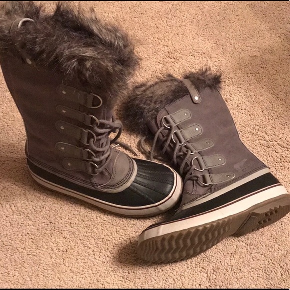 Sorel Joan of Arctic Boots - Picture 1 of 4